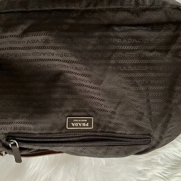 Prada Bag - Picture 5 of 6